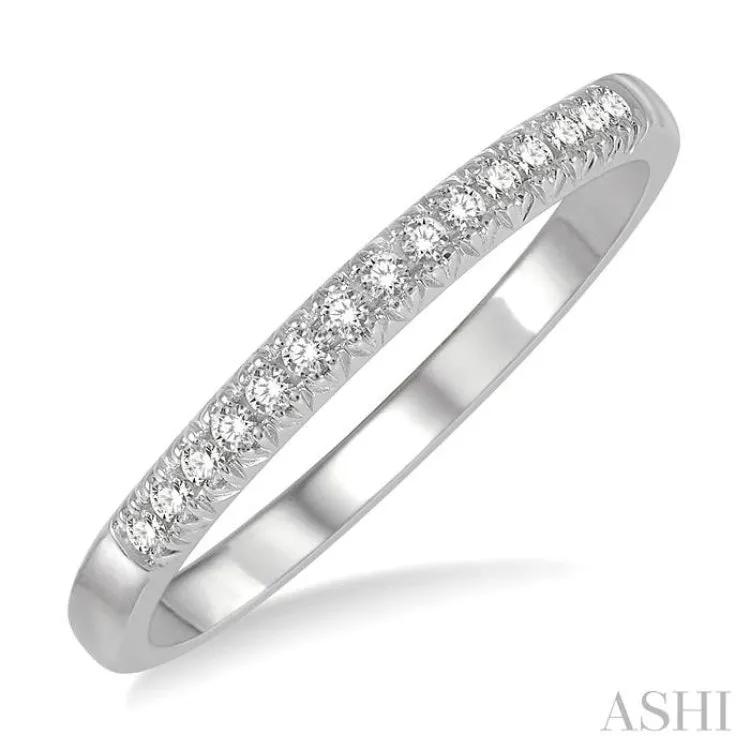 1/10 ctw 15Stones Round Cut Diamond Wedding Band in 14K White Gold