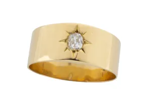 18 carat gold band with an old mine cut diamond from 1918