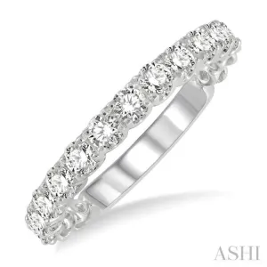 3/4 ctw Lattice Round Cut Diamond Wedding Band in 14K White Gold