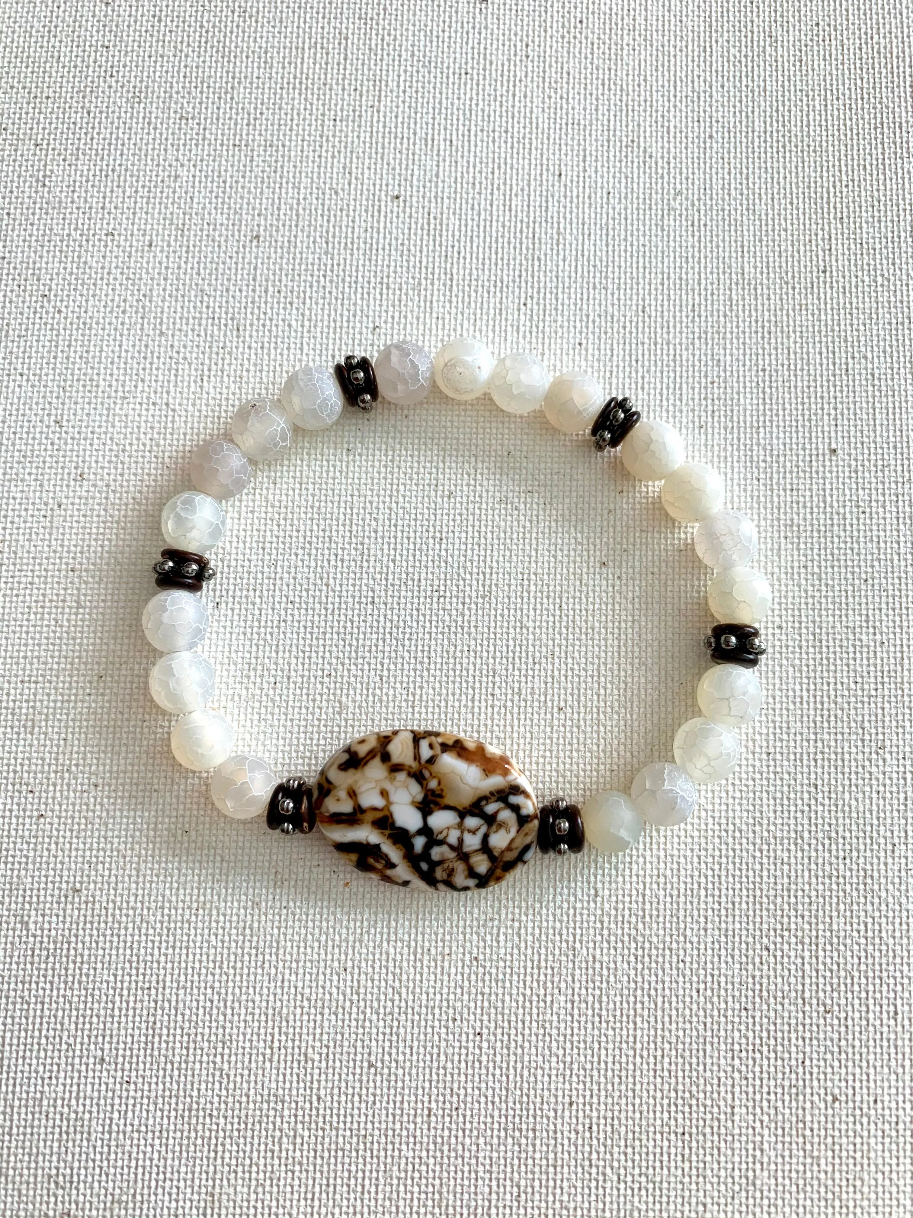 Crackled Quartz and Agate Stone Bracelet