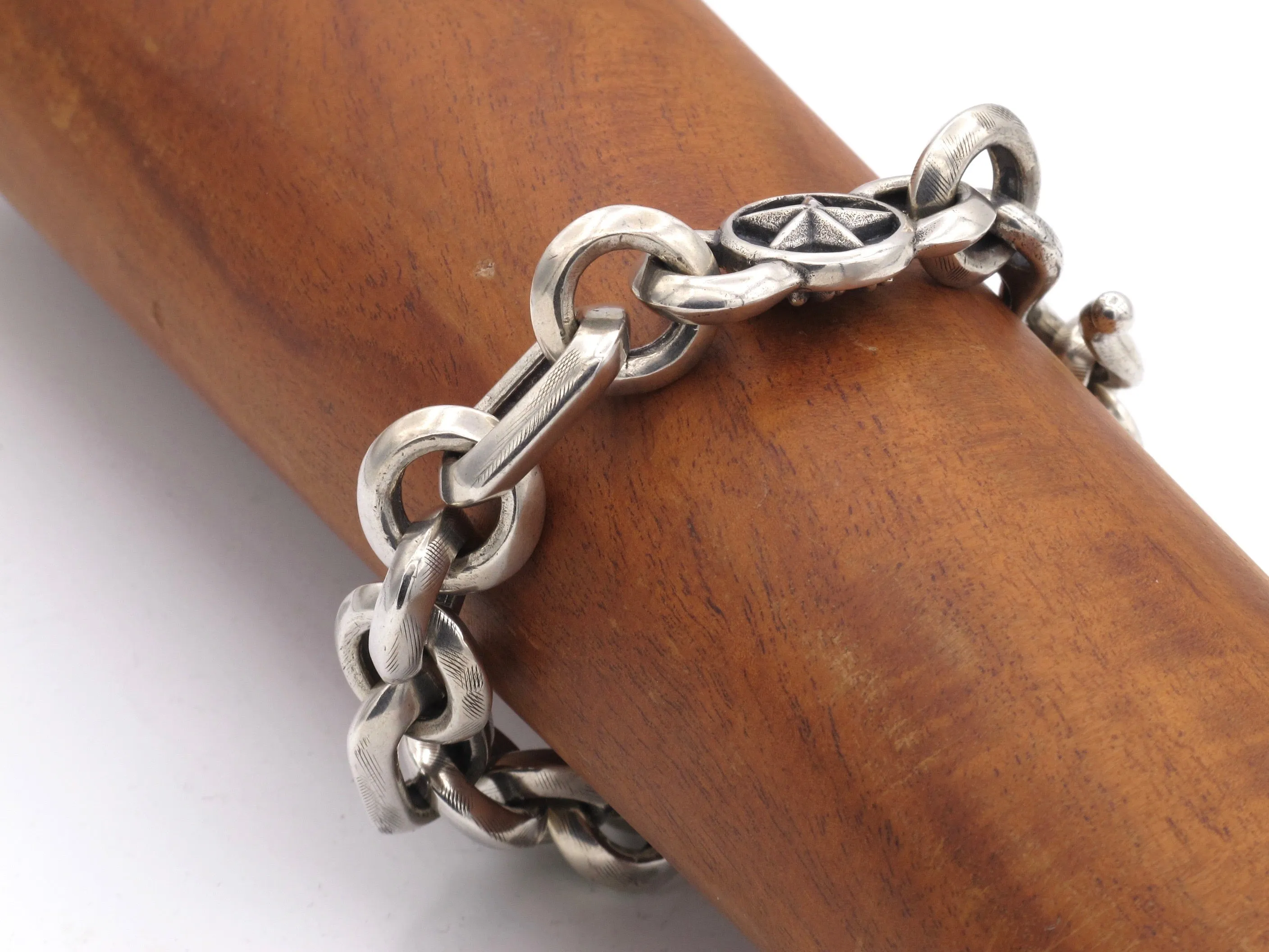 #DB-13 Star Chunky Link Bracelet