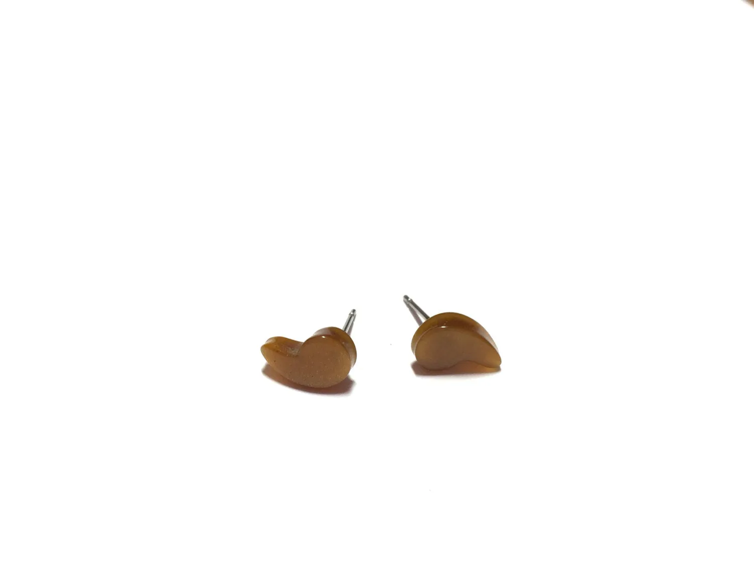 Honey Gold Moonglow Lucite Comma Stud Earrings