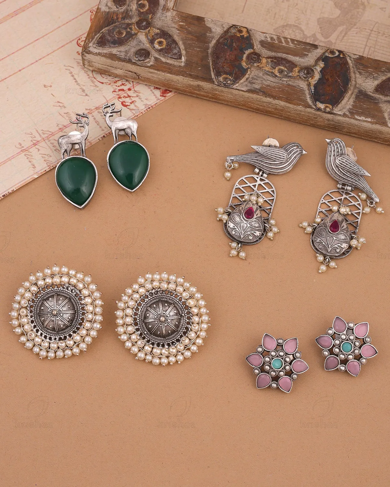 Juhi Combo Earring Set - wxo