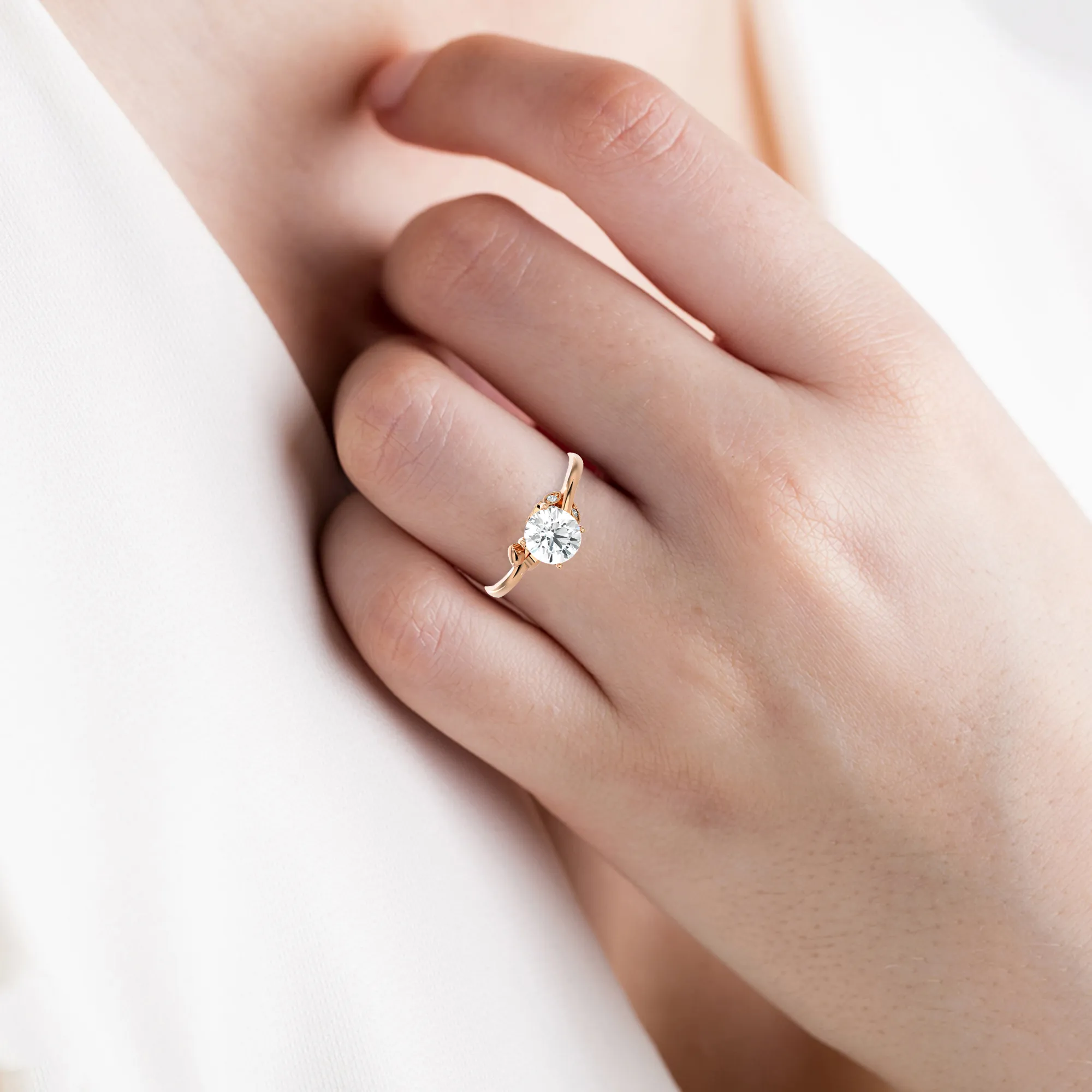 Round Lab Grown Diamond Solitaire Engagement Ring