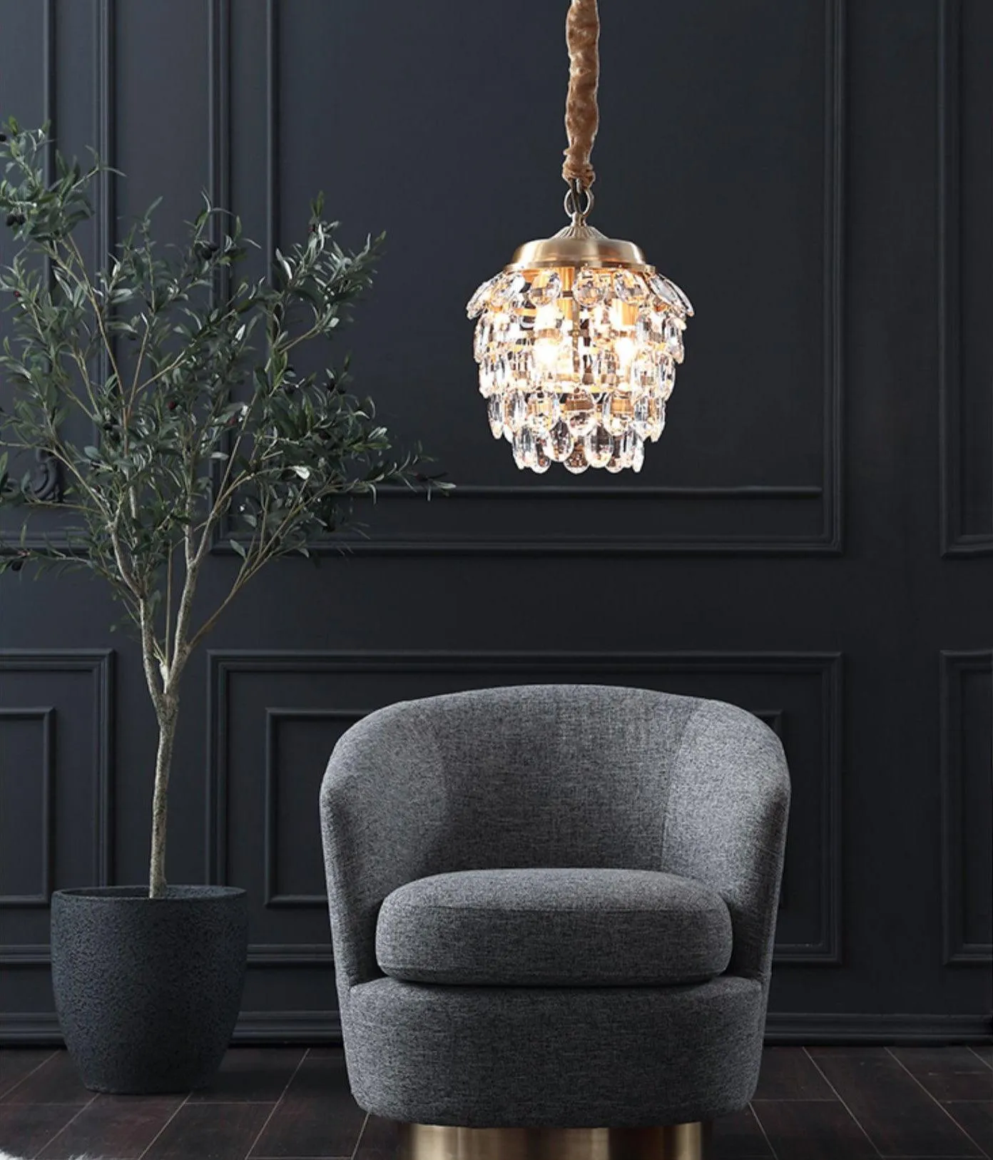 Roxanne Crystal Pendant Light