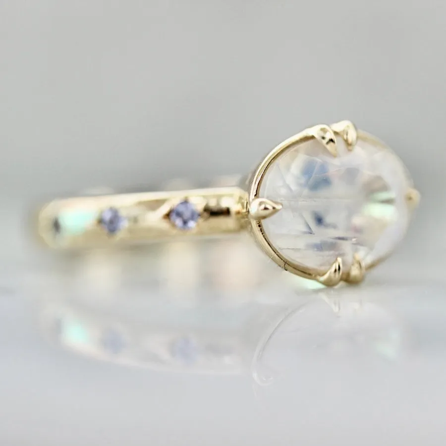 Sugar Cube Oval Cut Moonstone Ring