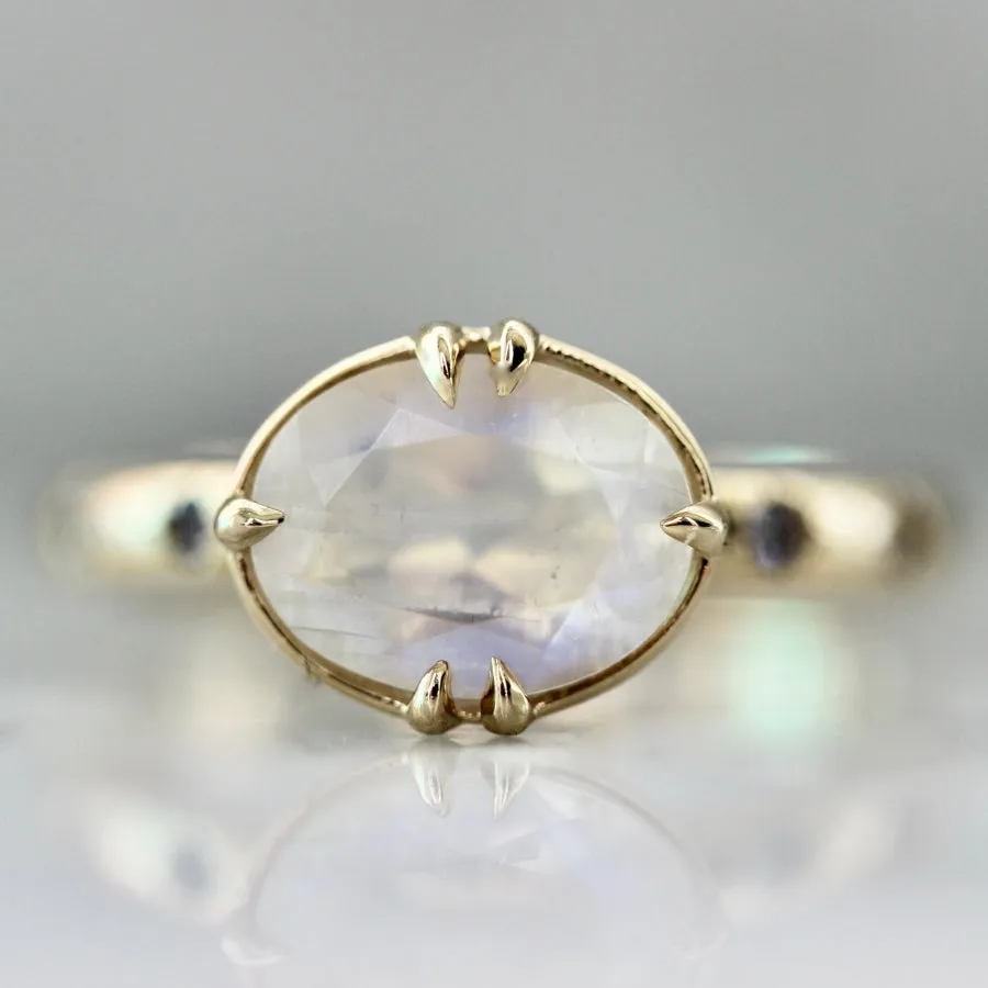 Sugar Cube Oval Cut Moonstone Ring