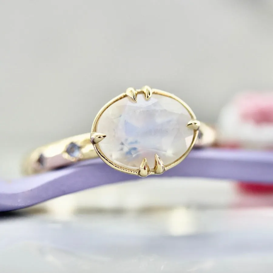 Sugar Cube Oval Cut Moonstone Ring