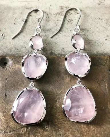 TO THE POWER OF THREE EARRINGS - ROSE QUARTZ