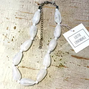 White Marbled Oval Beaded Marco Necklace