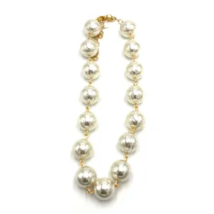 Wrinkled Pearls Amelia Necklace