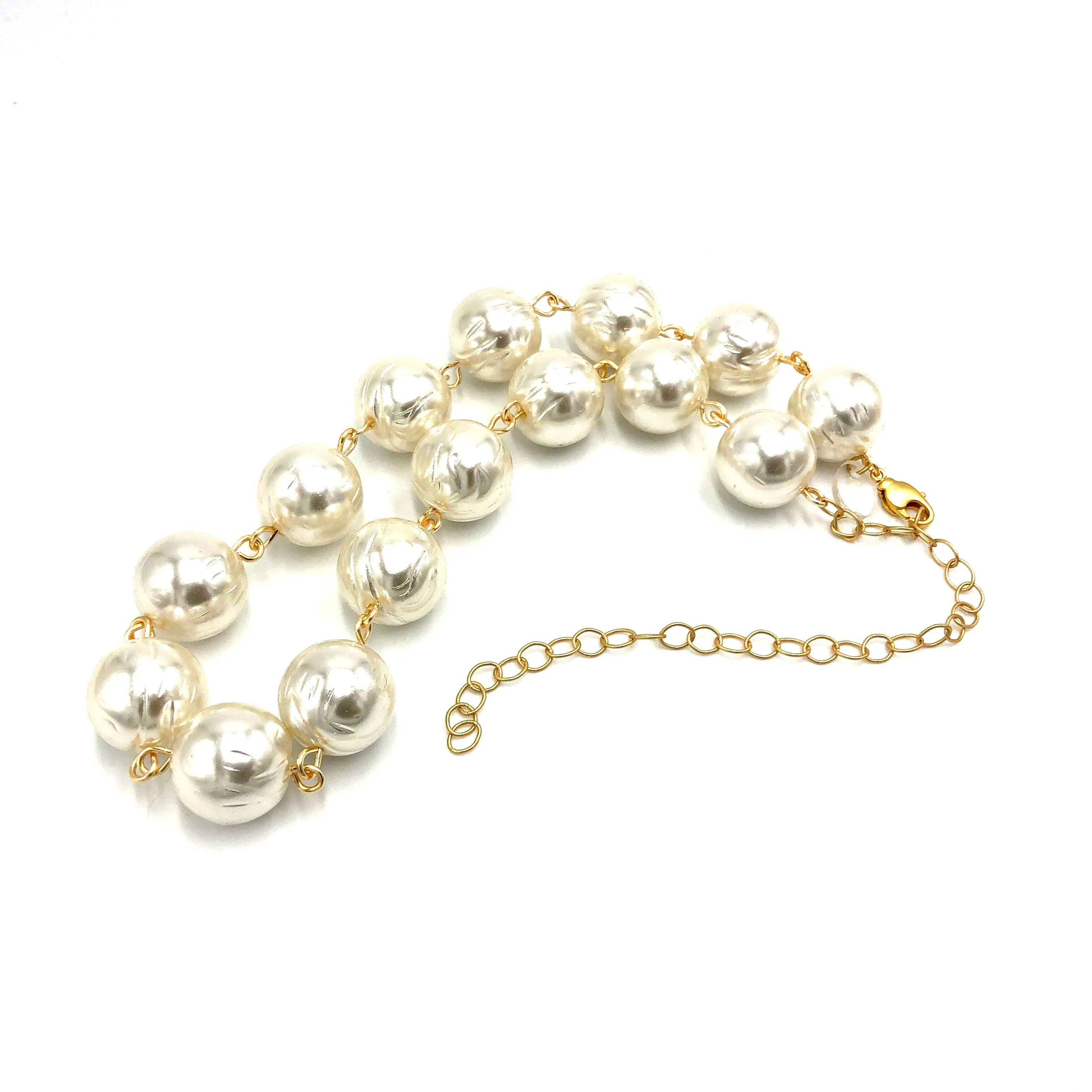 Wrinkled Pearls Amelia Necklace